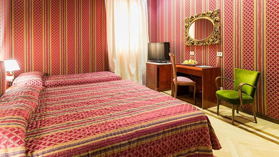 Hotel Galles Roma Room