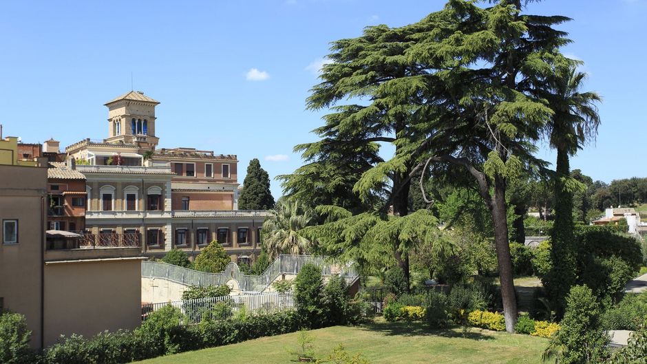 Hotel Degli Artisti Exterior