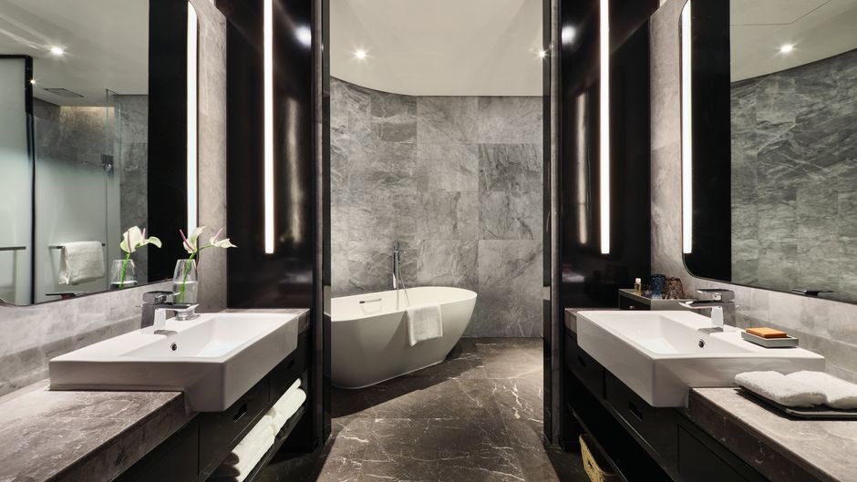 Crowne Plaza Wuhan Development Zone Suite