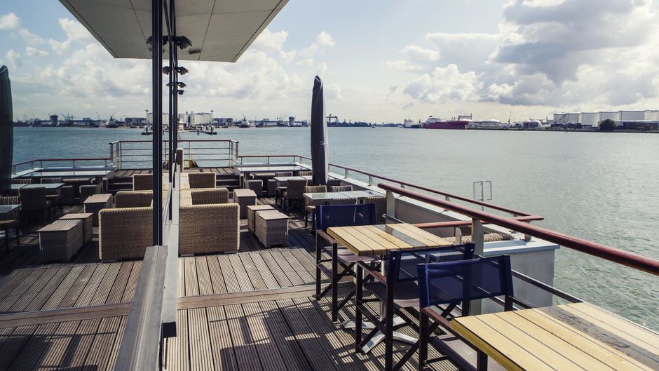 Delta Hotel Restaurant
