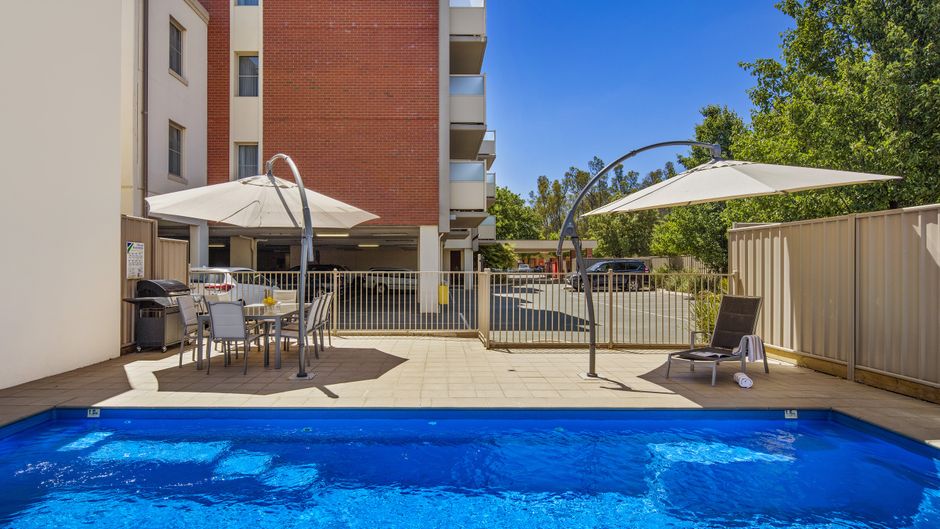 Quest Echuca Pool