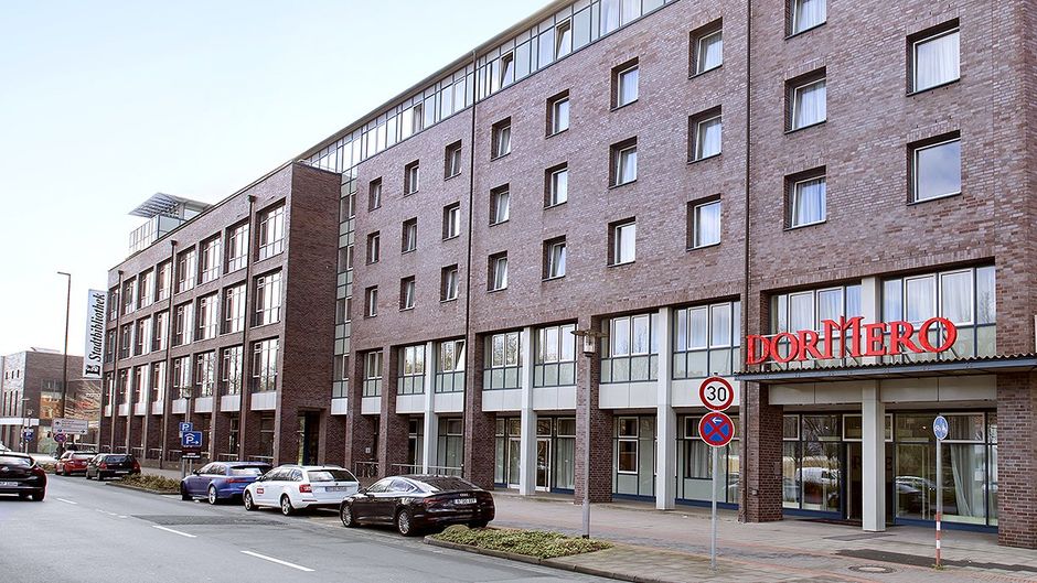 DORMERO Hotel Hannover Airport Exterior