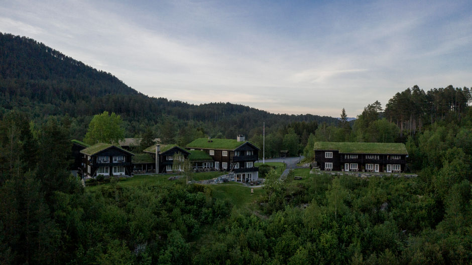 Storfjord Hotel Exterior