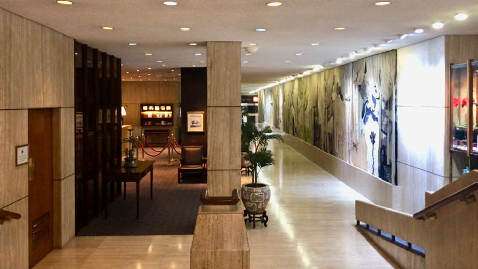 Royal Hotel Lobby