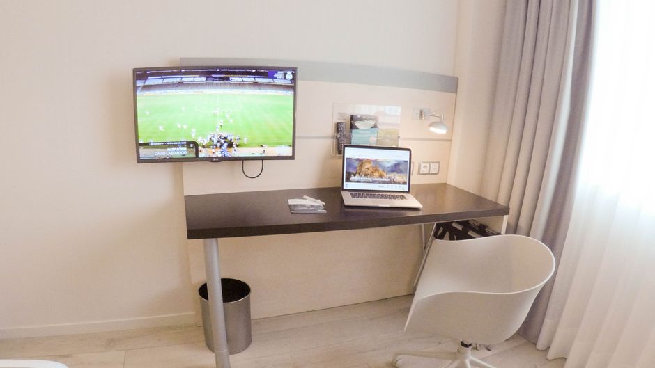 Holiday Inn Express Pamplona Room