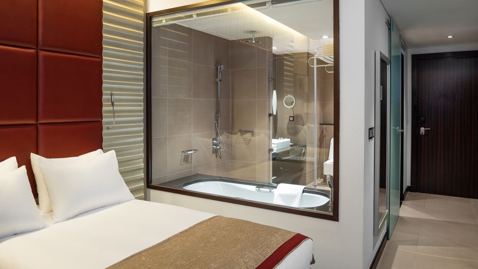 Crowne Plaza Riyadh Hotel & Convention Room