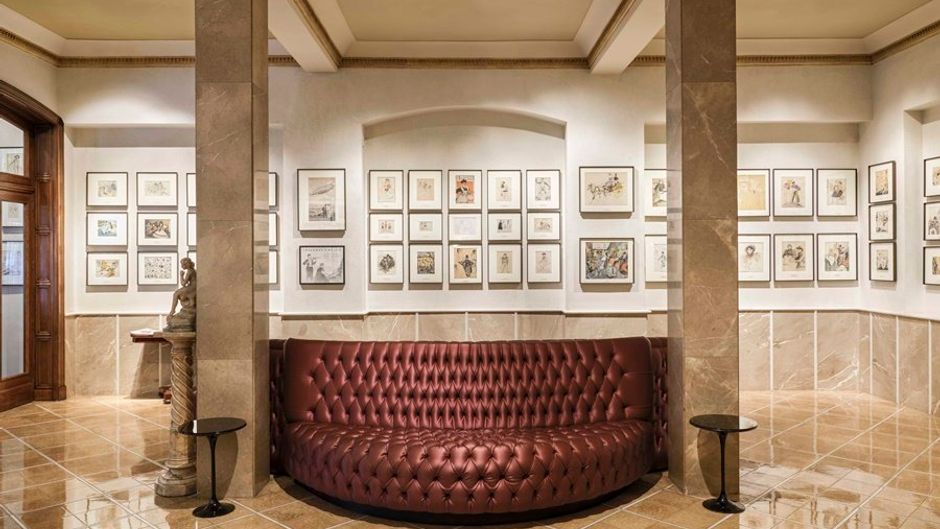 Hotel Astoria Lobby