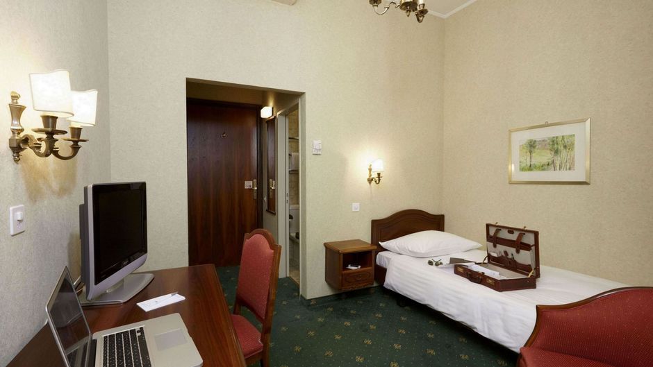 Hotel International Au Lac Room