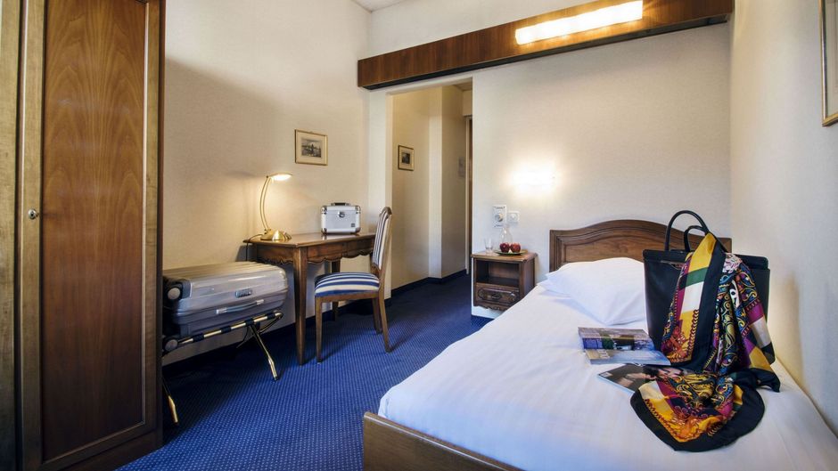 Hotel International Au Lac Room