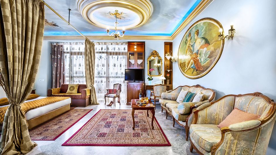 Imperial Palace Classical Hotel Room