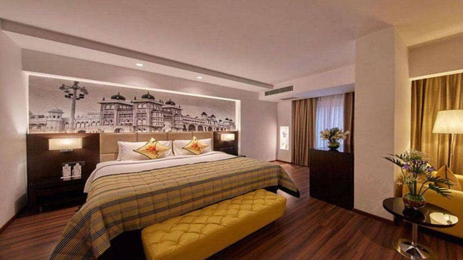 Hotel Royal Orchid Suite