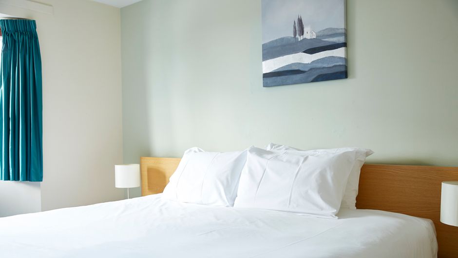 Caledonian Hotel Room