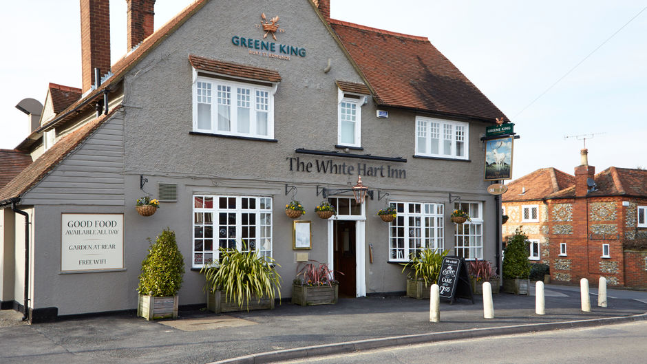 The White Hart Inn Exterior