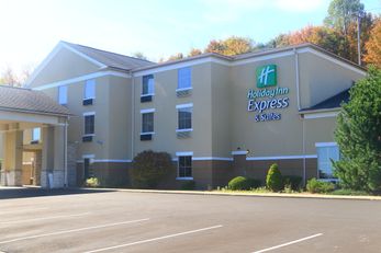 Holiday Inn Express & Suites St Marys