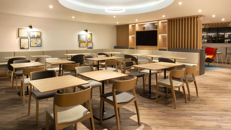 Holiday Inn Express Town Centre Restaurant