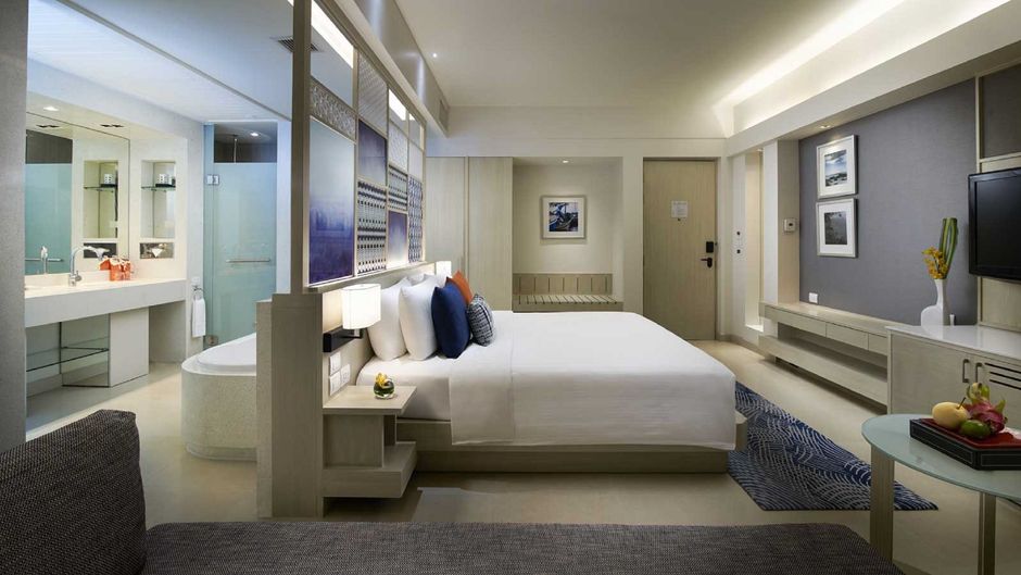 Tropicana Hotel Room