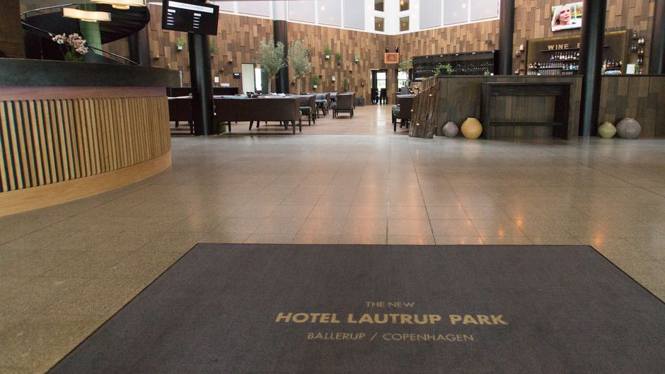 Hotel Lautrup Park Lobby