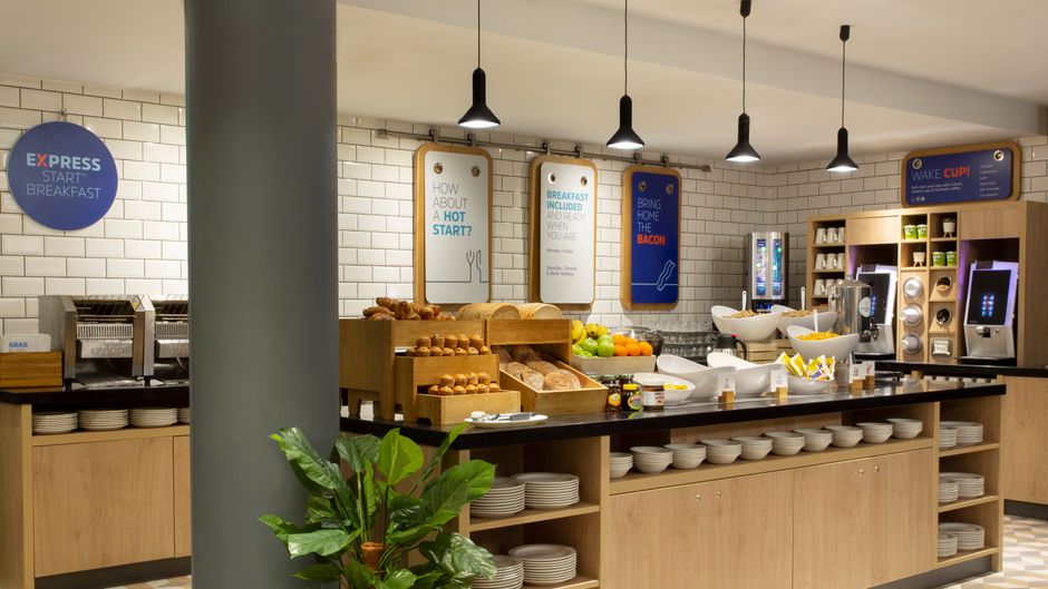 Holiday Inn Express Town Centre Restaurant