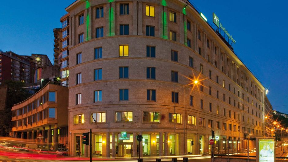 Holiday Inn Genoa City Exterior