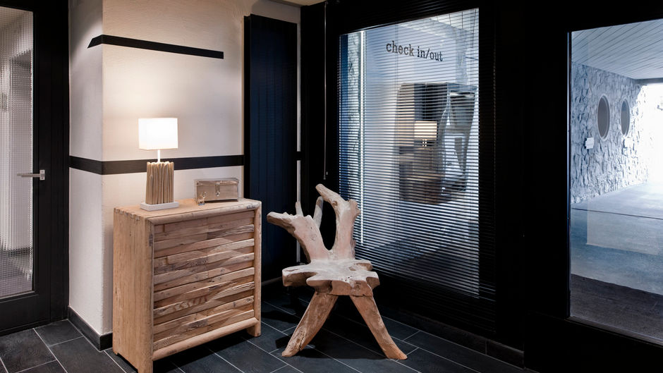 Morosani Fiftyone Lobby