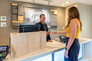 Holiday Inn Express/Suites Seminole Area