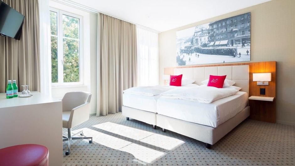 Hotel Wartmann am Bahnhof Room