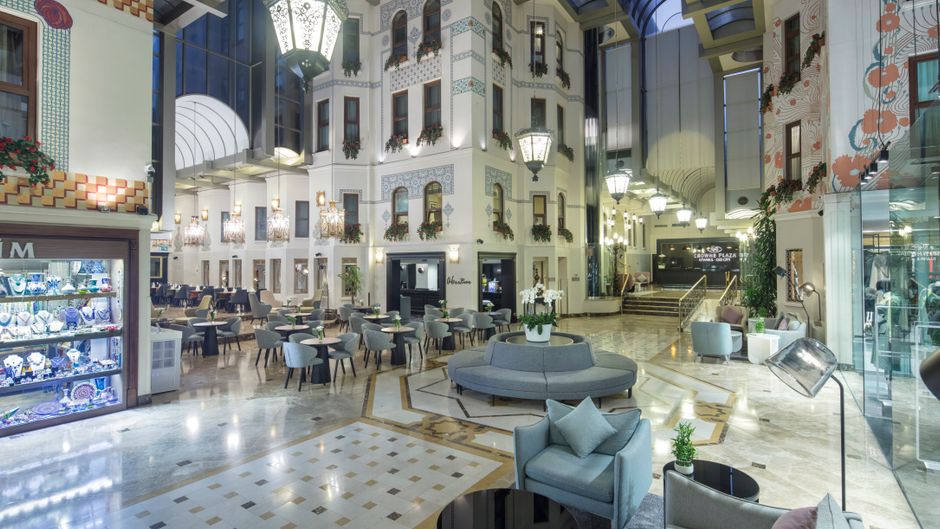 Crowne Plaza Istanbul - Old City Lobby