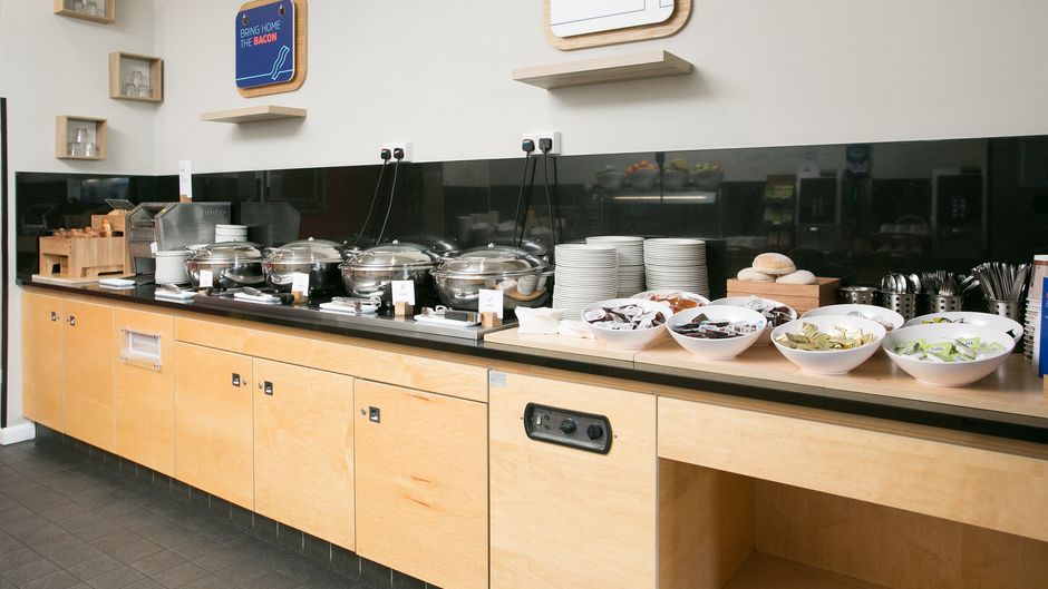Holiday Inn Express Antrim Restaurant