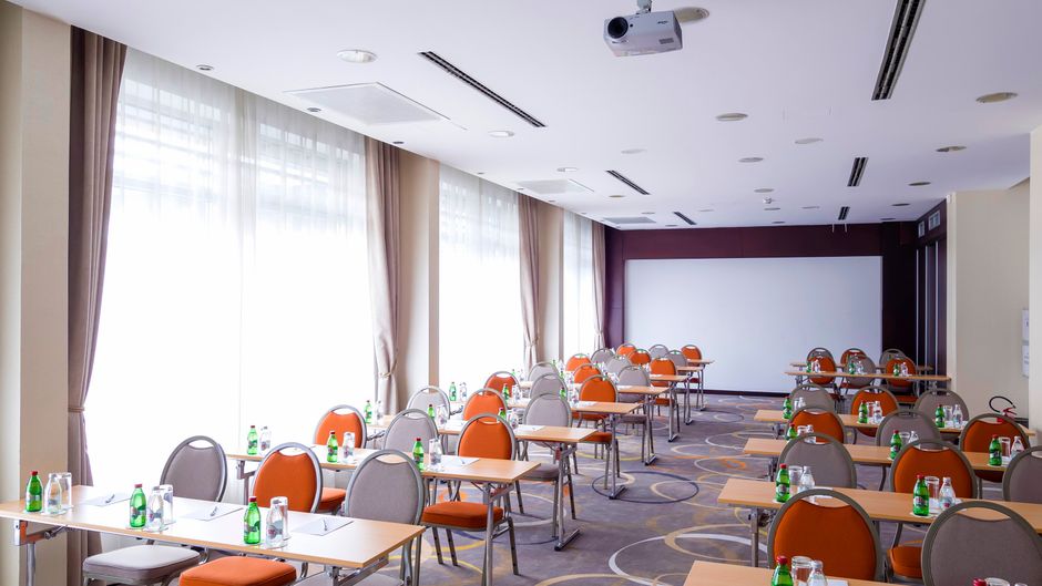 IN Hotel Belgrade Meeting