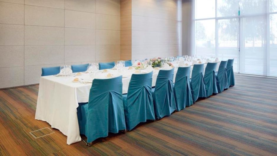 Puerta de Bilbao Hotel Meeting