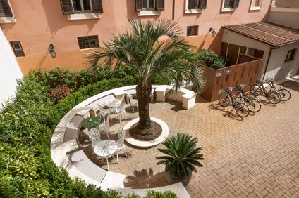 Palm Suite Hotel