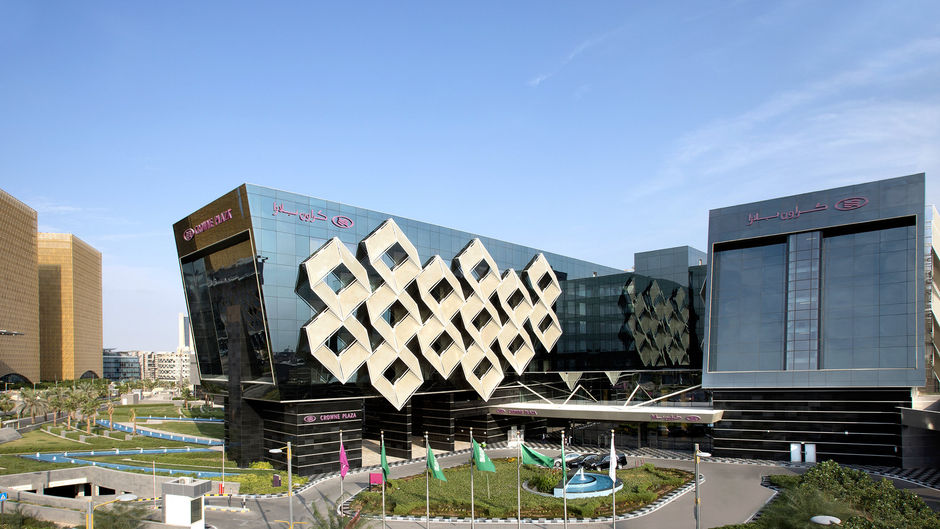 Crowne Plaza Riyadh Hotel & Convention Exterior