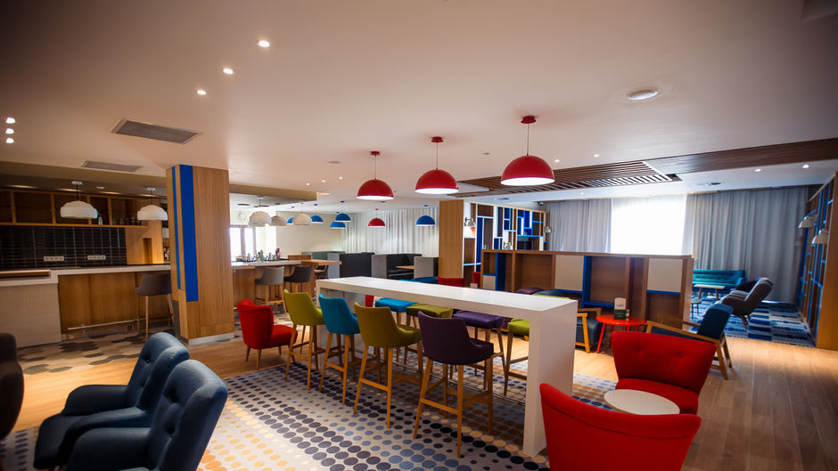 Holiday Inn Aktau Seaside Meeting