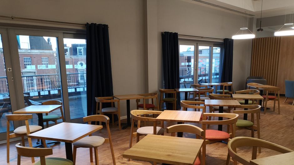 Holiday Inn Express Hull City Centre Restaurant