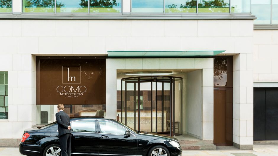 COMO Metropolitan London Exterior