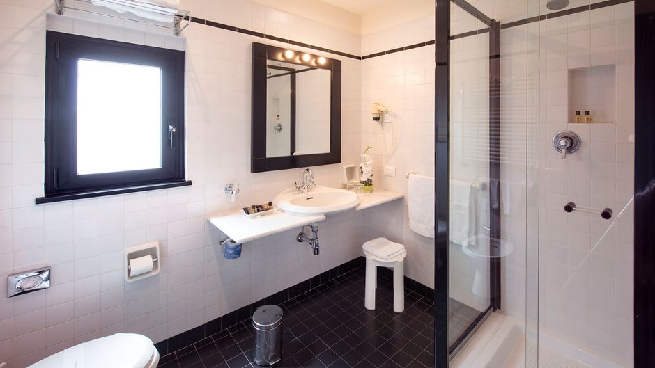 Sardegna Hotel Room