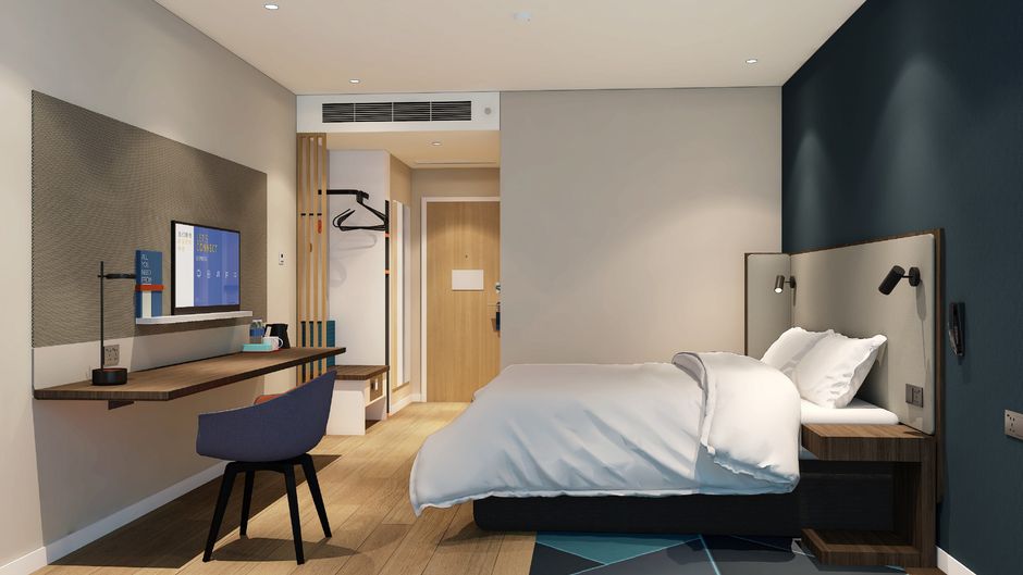 Holiday Inn Express Westlake East Room