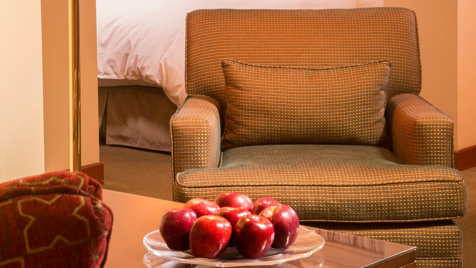 Royal Park Lima Suite