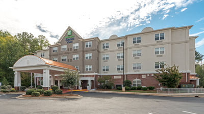 Holiday Inn Express & Suites LaGrange