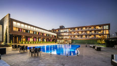 Sky Blue Hotel & Spa