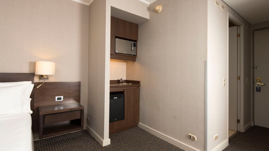Holiday Inn Express Temuco Hotel Room