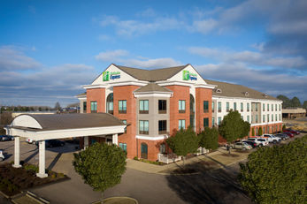 Holiday Inn Express & Suites