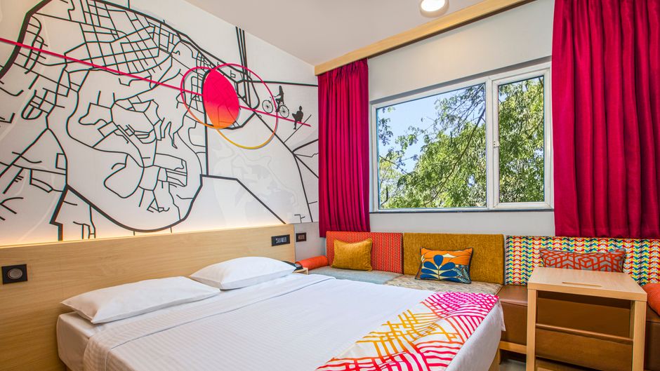 Ginger Pune Wakad Room