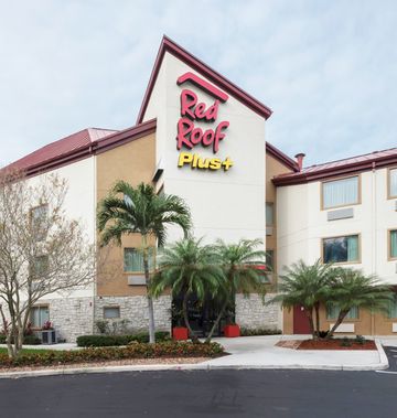 Red Roof PLUS+ West Palm Beach