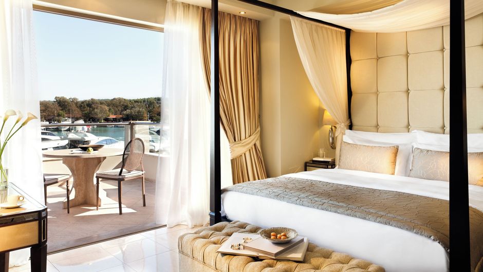 Sani Asterias Suites Suite