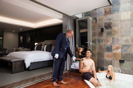 Seven Villa Hotel & Spa