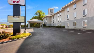 Red Roof Inn Etowah – Athens, TN