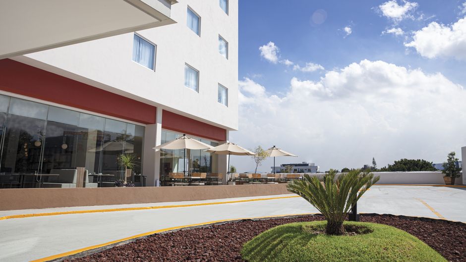 Fiesta Inn Periferico Poniente Exterior