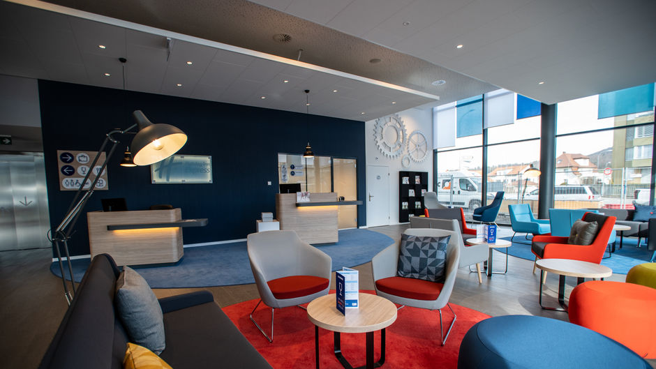 Holiday Inn Express Aarburg-Oftringen Exterior