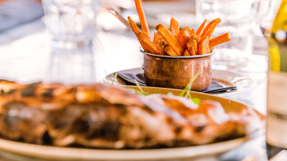 Holiday Inn Brentwood Restaurant